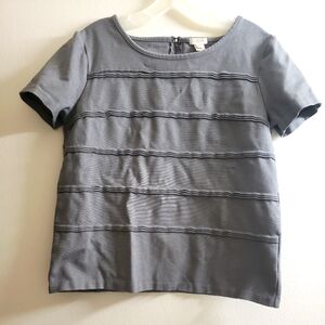 Pleated short sleeve shirt